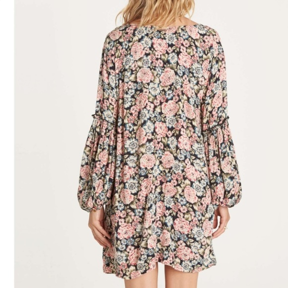 Billabong Floral Long-sleeved Vee Neck Beach Sun Dress Size Small/Med GUC - Picture 13 of 13